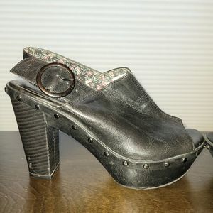 Vintage Y2K 90's Clog Heels